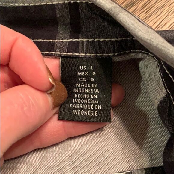 Men’s DKNY Jeans Casual Plaid Shirt - Picture 8 of 8